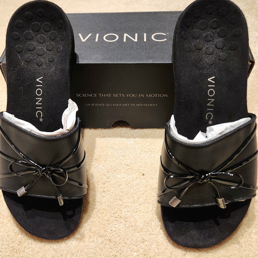 Vionic Black Bella Slide Sandals 9.5M NWT